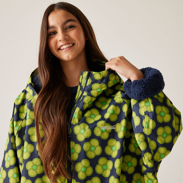 Regatta Kids Girls Orla Kiely Waterproof Dry Changing Robe