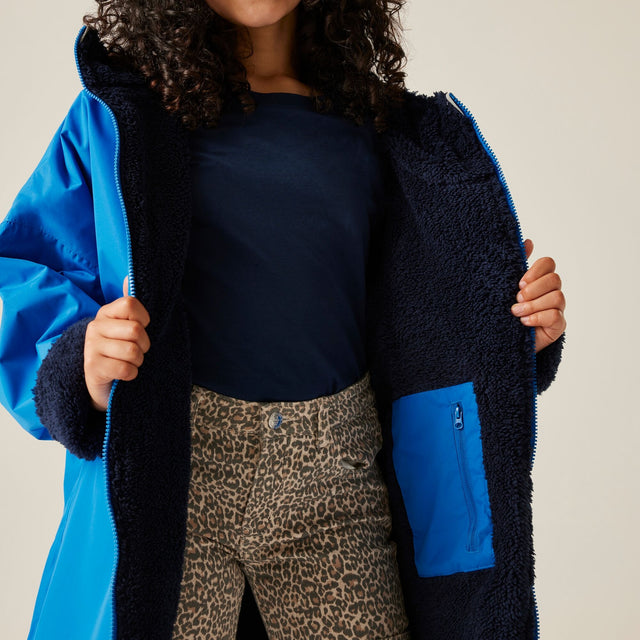 Regatta Kids Hooded Waterproof Dry Changing Robe