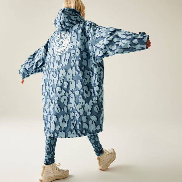 Regatta Kids Hooded Waterproof Dry Changing Robe