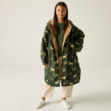 Regatta Kids Hooded Waterproof Dry Changing Robe